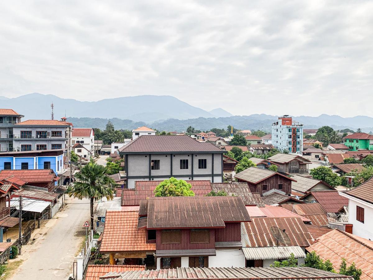 Bountang Mountain View Riverside Hotel Ванг-В'єнг Екстер'єр фото